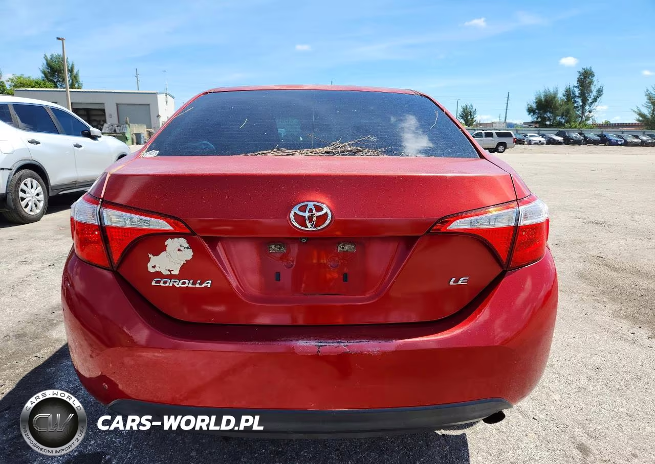 2015 Toyota Corolla Le VIN:5YFBURHE7FP313675 - 6