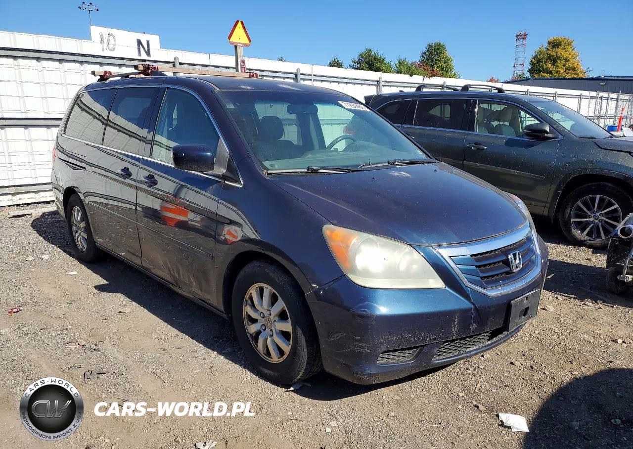 2010 Honda Odyssey Ex VIN:5FNRL3H46AB102400 - 4