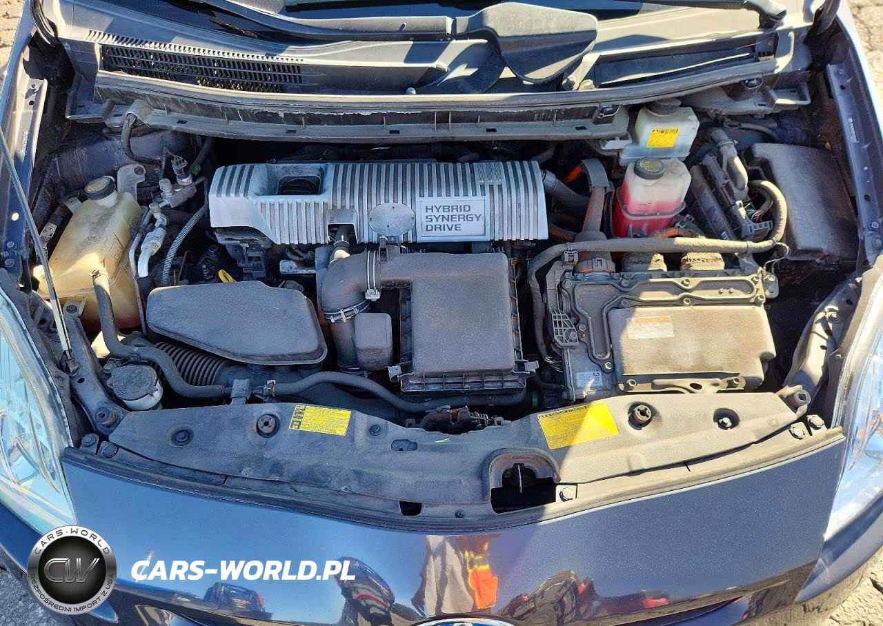 2011 Toyota Prius Two VIN:JTDKN3DU3B5325692 - 11