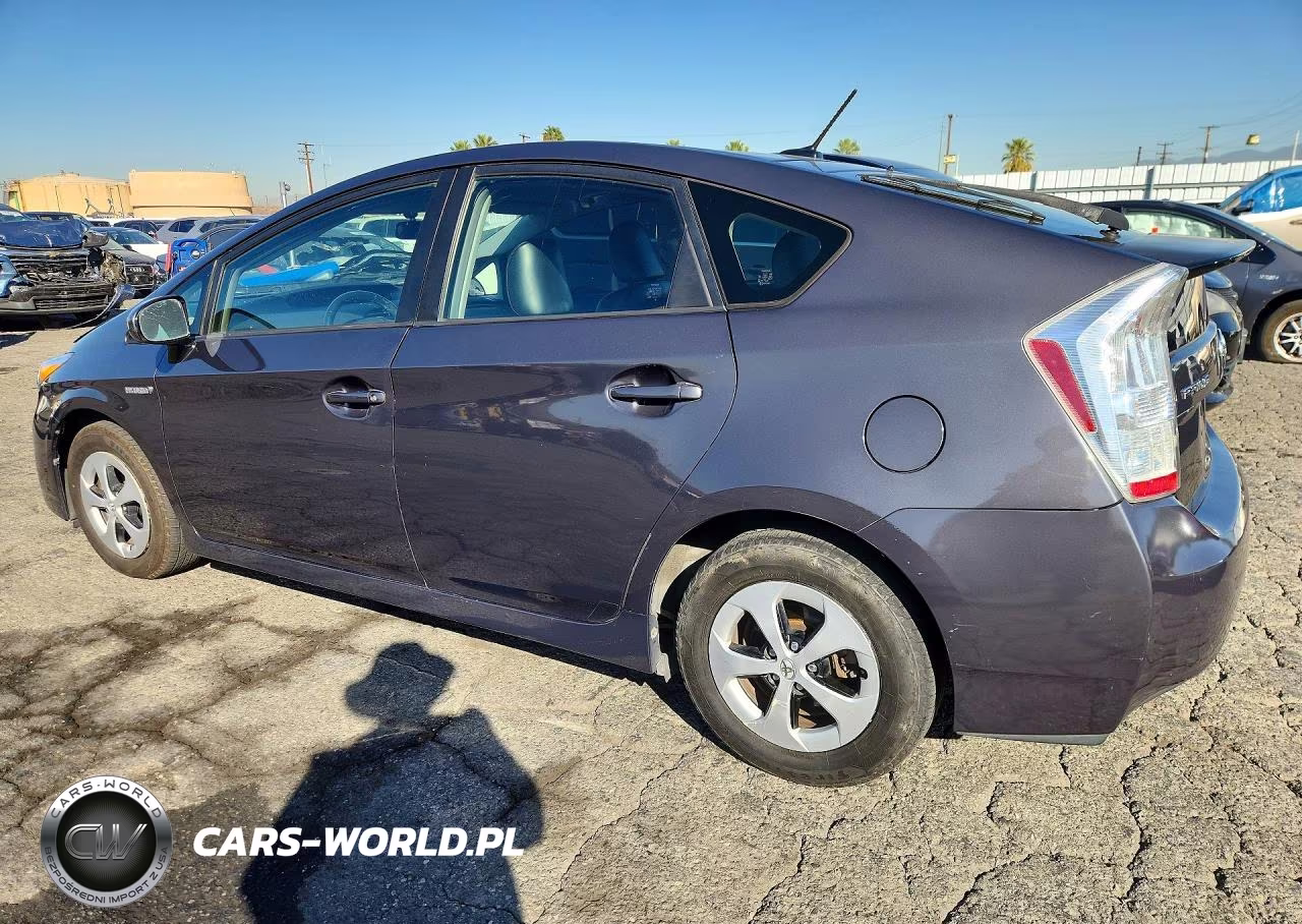 2011 Toyota Prius Two VIN:JTDKN3DU3B5325692 - 2