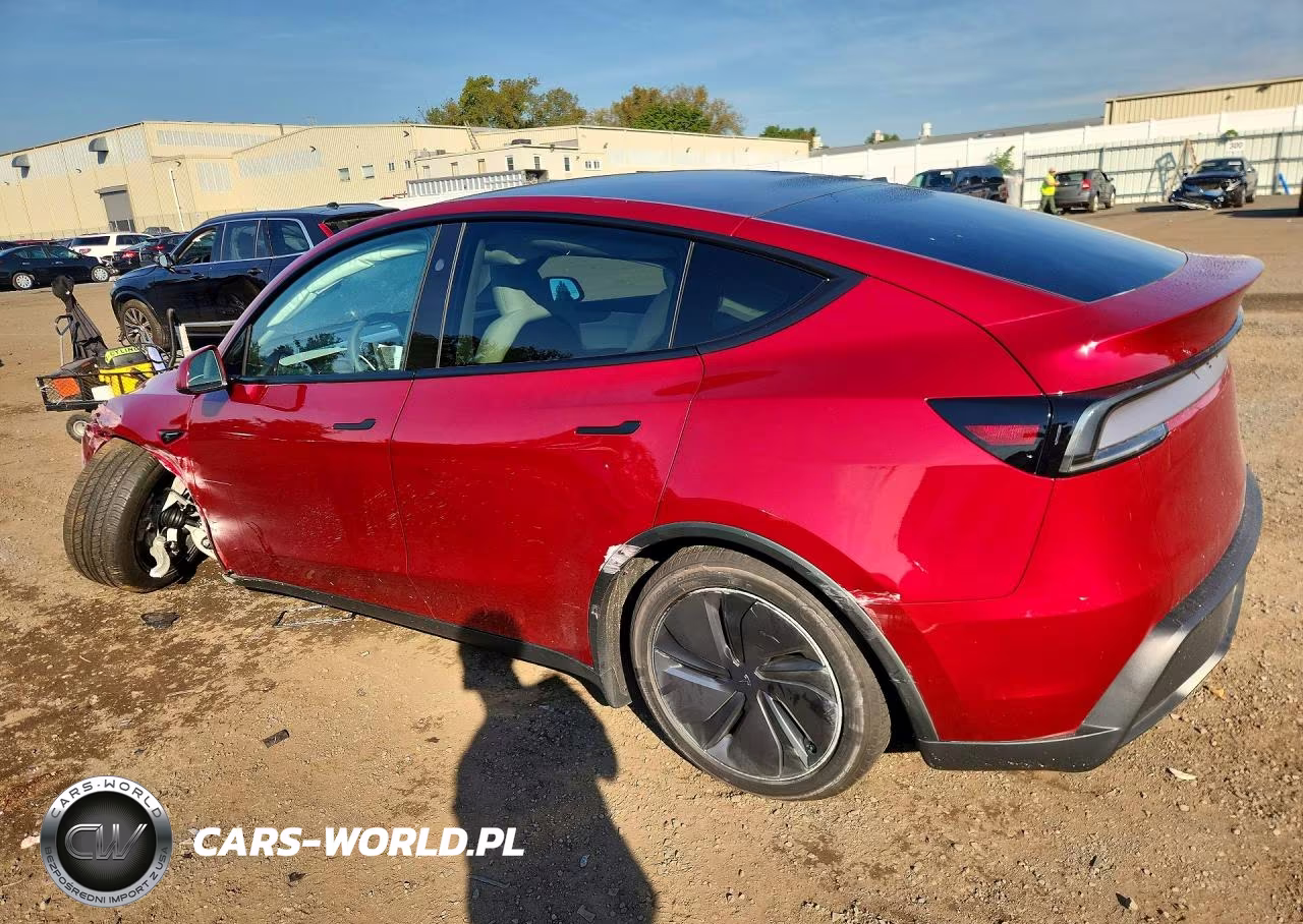 2026 Tesla Model Y VIN:7SAYGDEE1TF531601 - 2