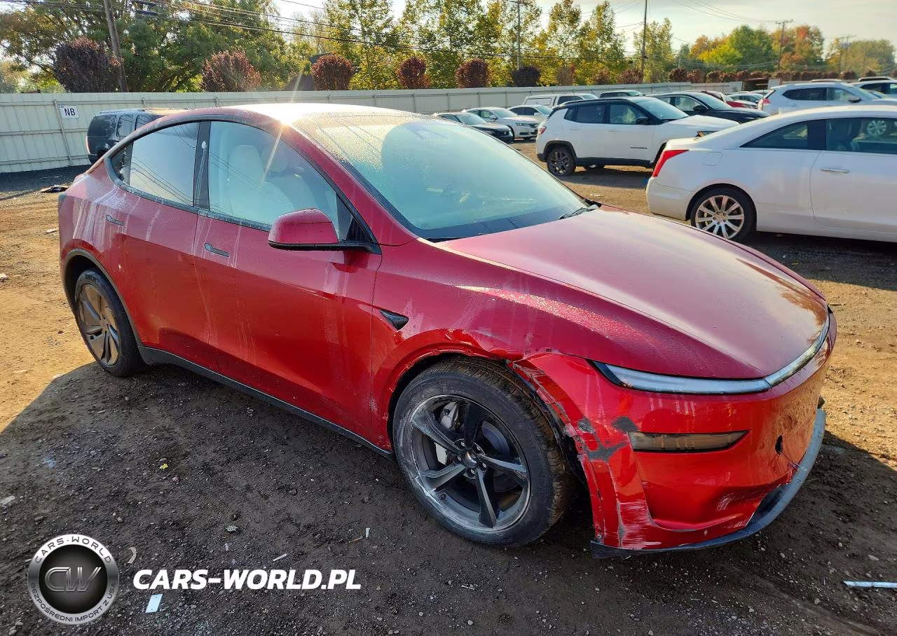 2026 Tesla Model Y VIN:7SAYGDEE1TF531601 - 4