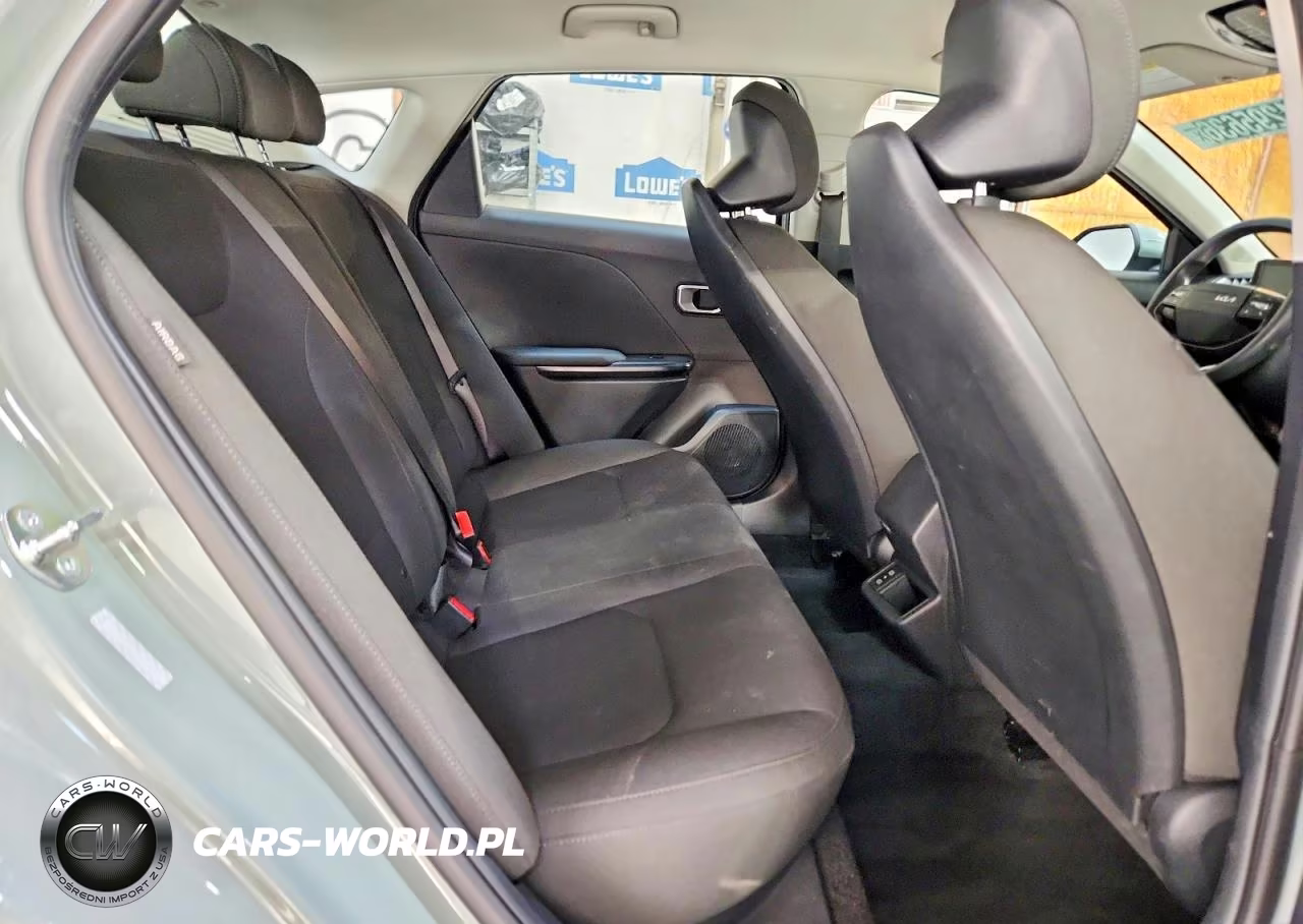 2026 Kia K4 Lxs VIN:3KPFT4DE5TE252322 - 10