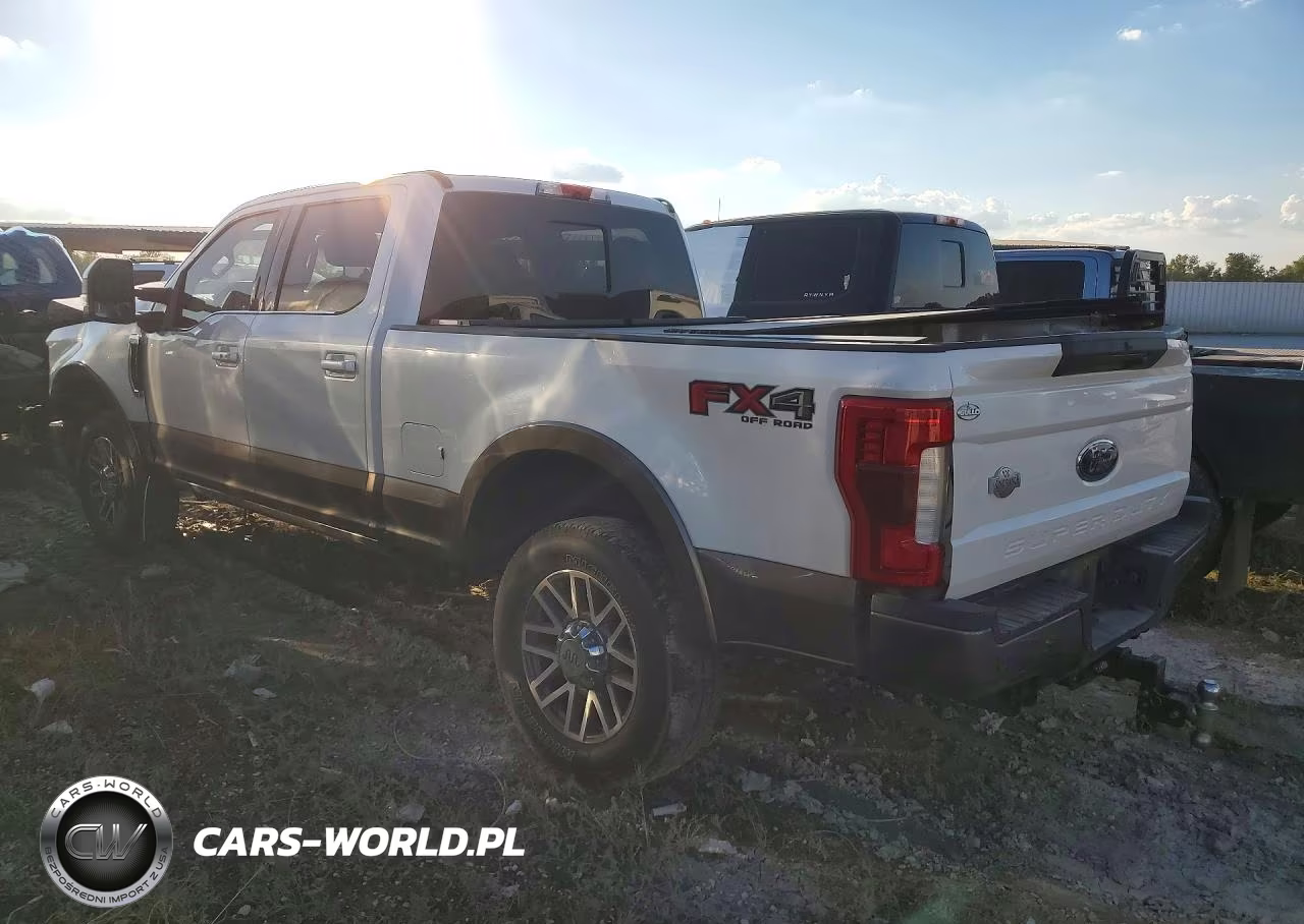 2018 Ford F250 Super Duty VIN:1FT7W2BT8JEC56021 - 2
