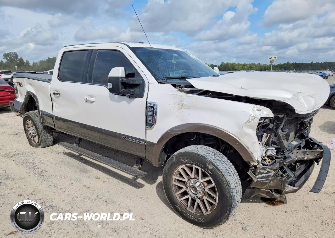 2018 Ford F250 Super Duty VIN:1FT7W2BT8JEC56021 - 4