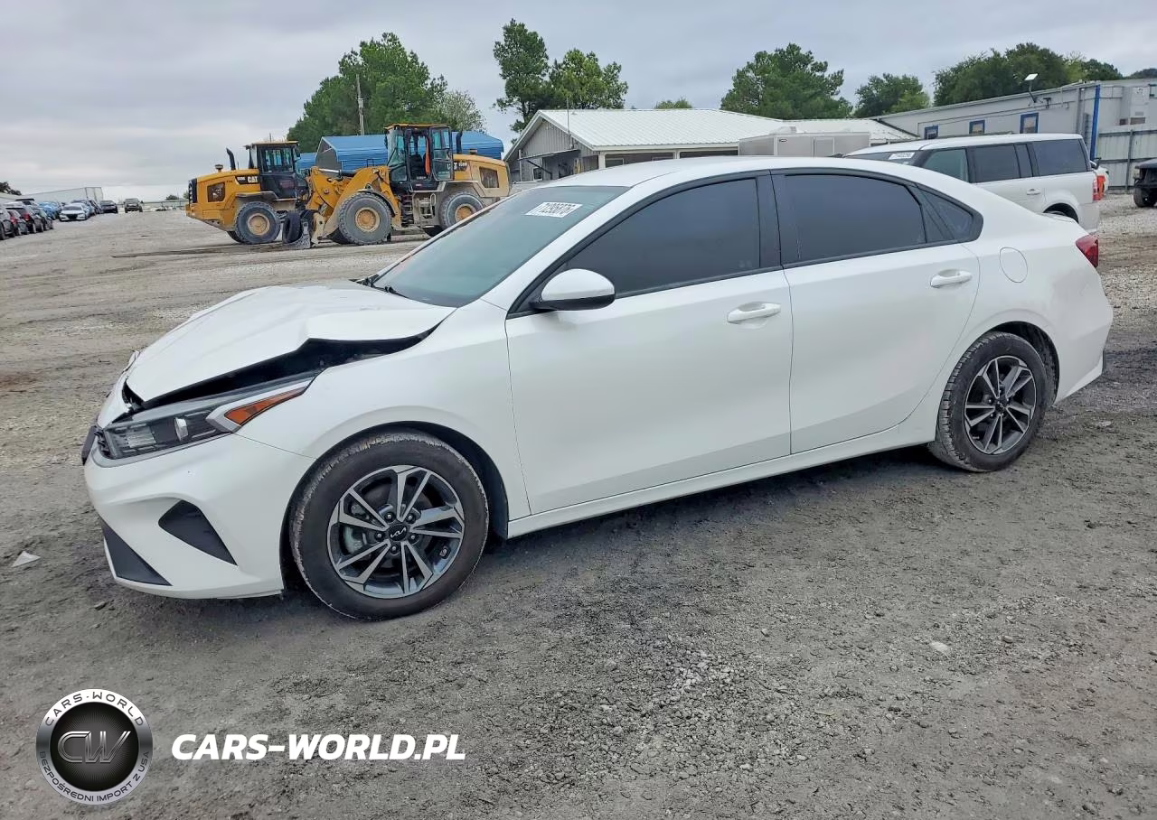 2022 Kia Forte Lxs