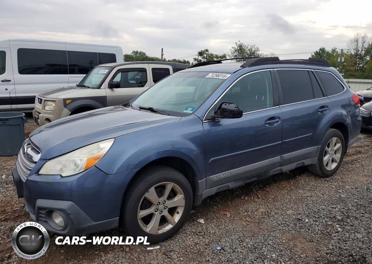 2013 Subaru Outback 2.5I Premium VIN:4S4BRBGC0D3256746 - 1