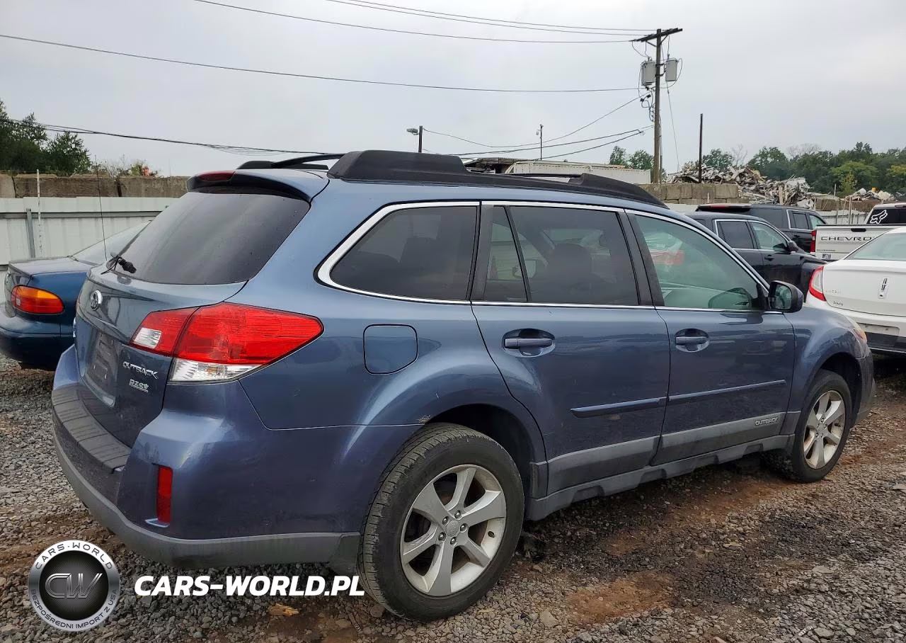 2013 Subaru Outback 2.5I Premium VIN:4S4BRBGC0D3256746 - 3