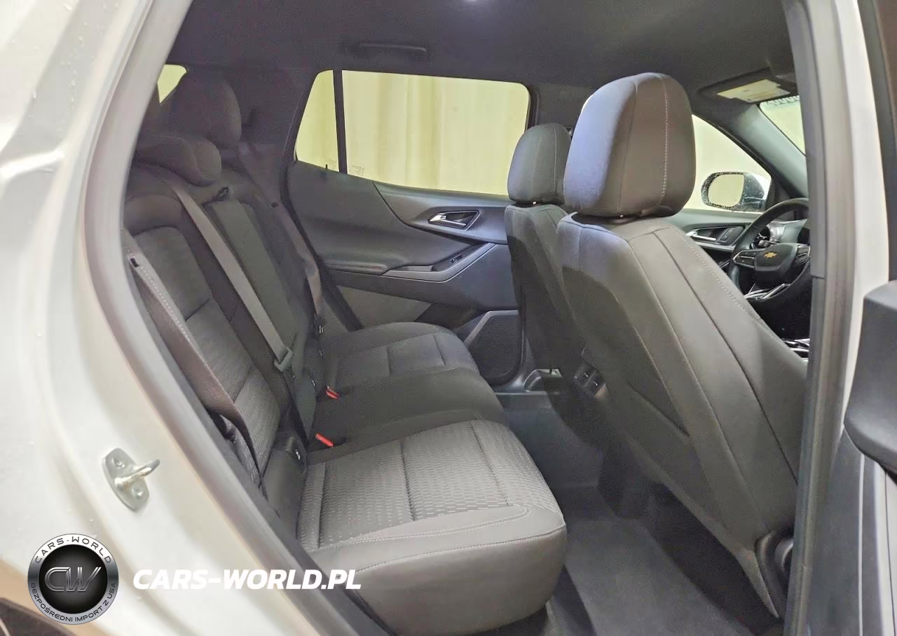 2026 Chevrolet Equinox Lt VIN:3GNAXPEG2TL258047 - 11