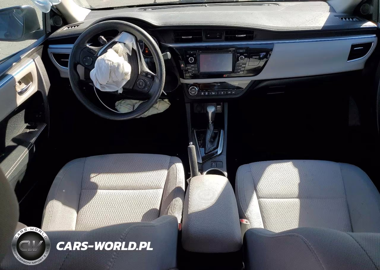 2015 Toyota Corolla Le VIN:5YFBURHE8FP215237 - 8