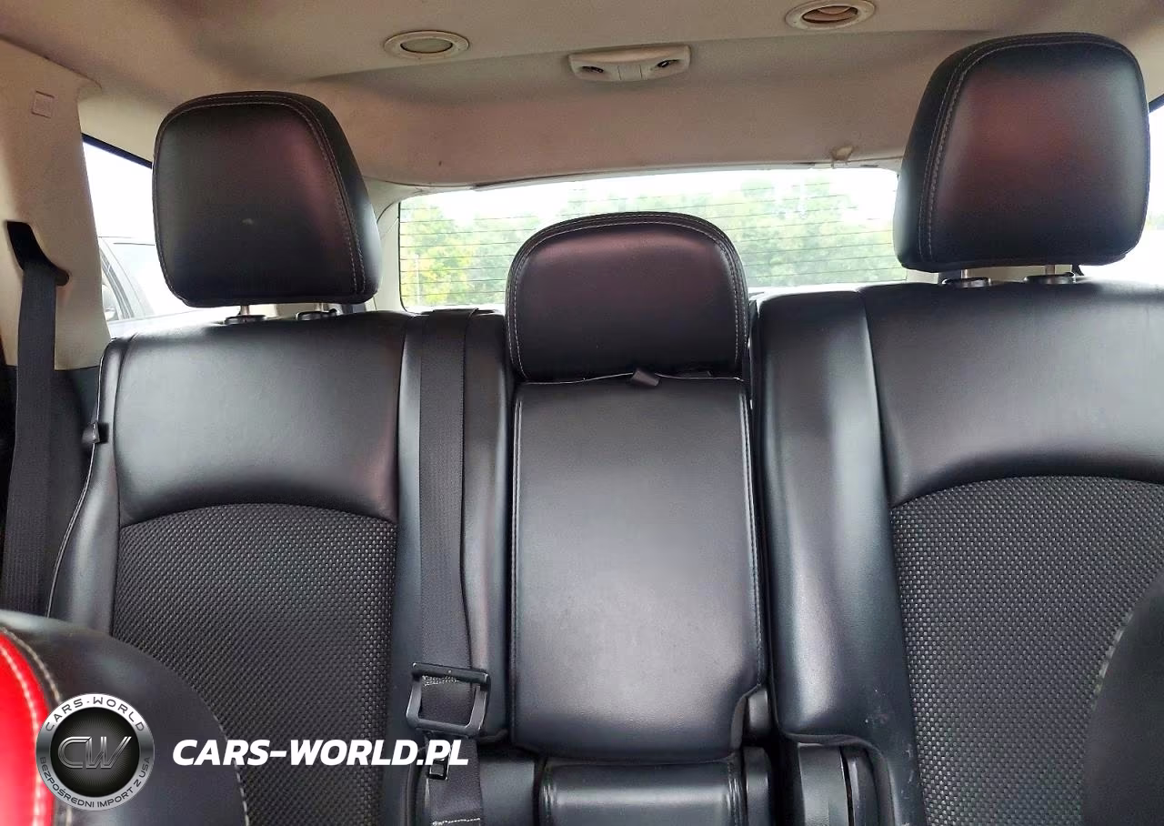 2014 Dodge Journey Crossroad VIN:3C4PDDGG8ET287983 - 10
