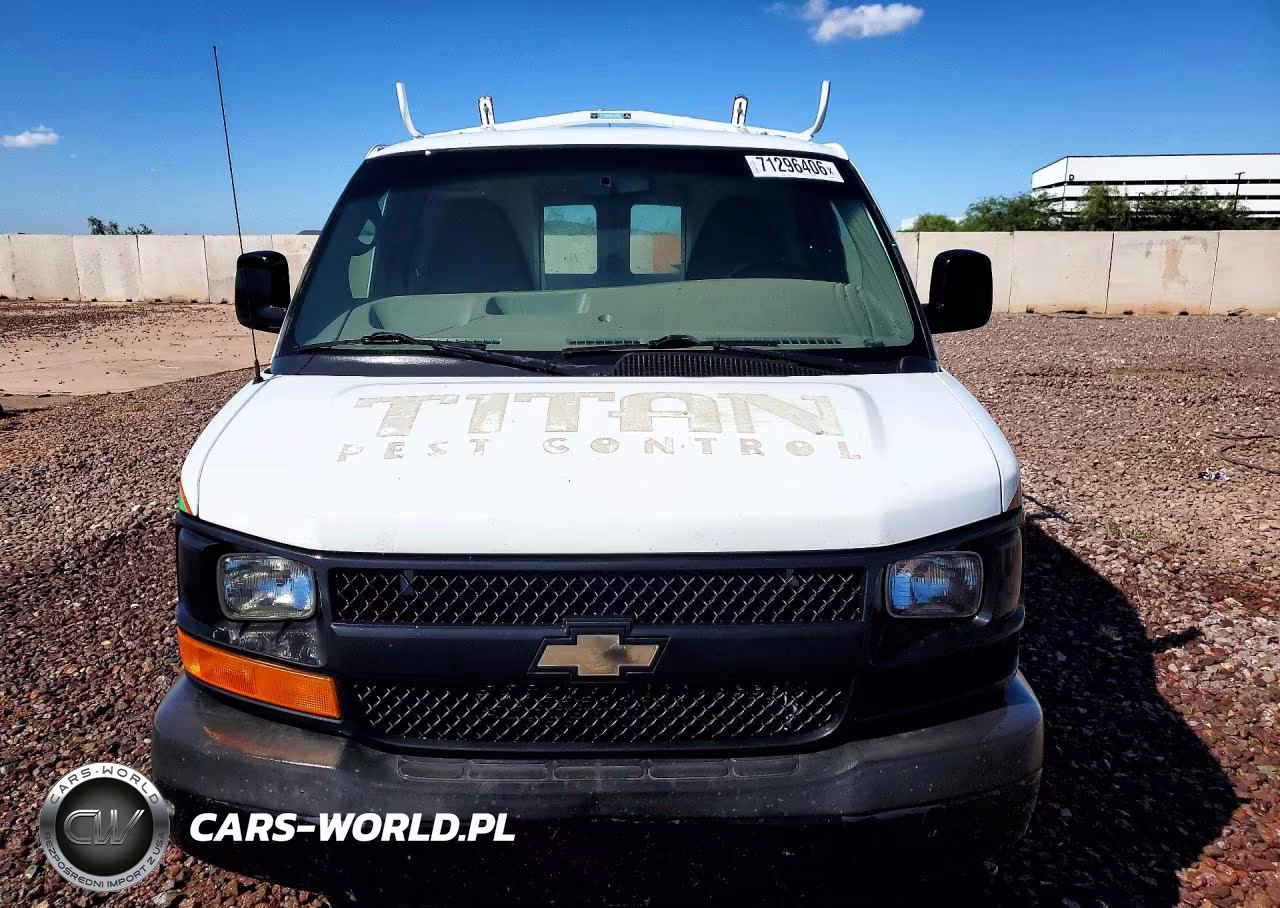 2014 Chevrolet Express G1500 Delivery Van VIN:1GCSGAF44E1200689 - 5