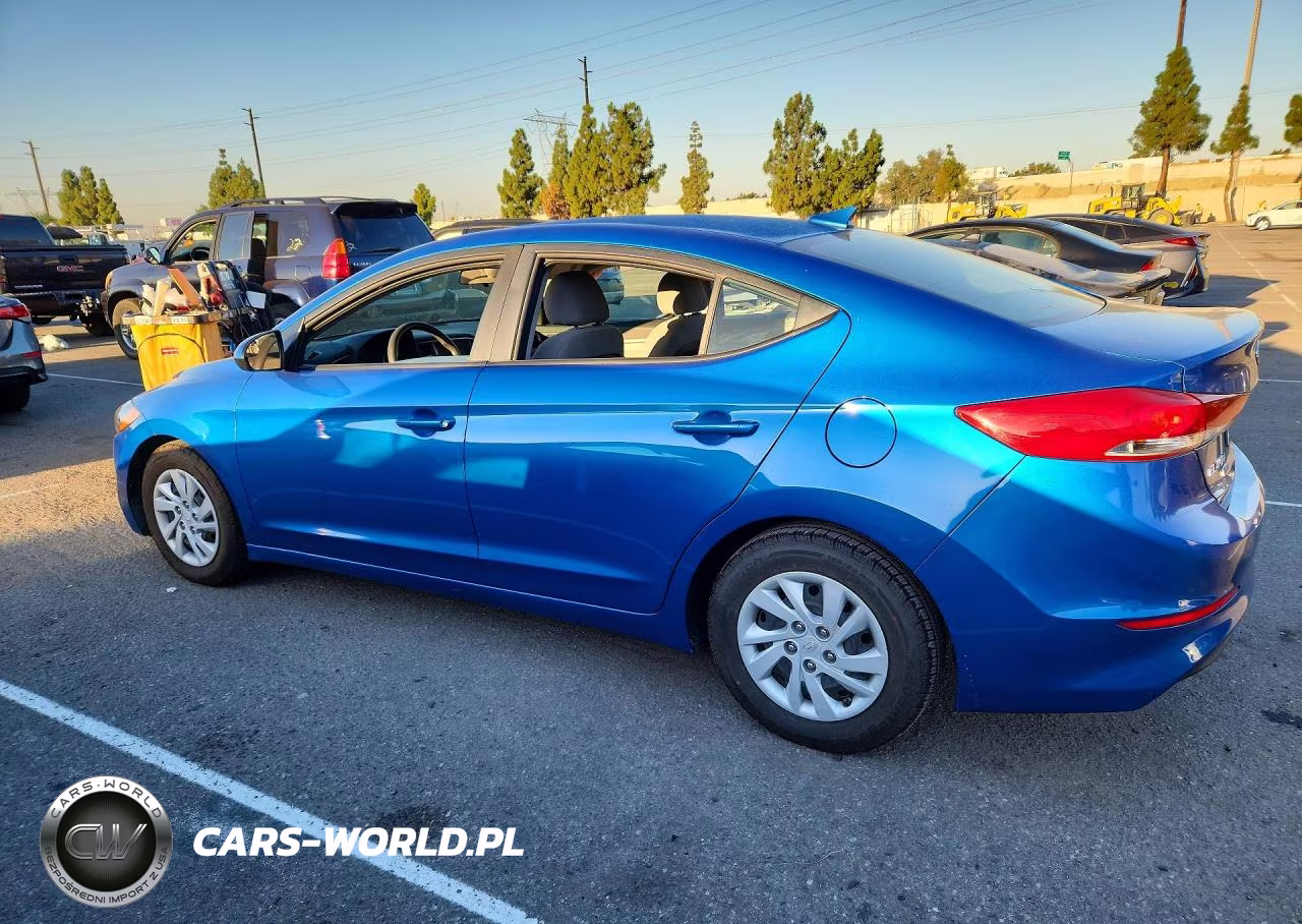 2018 Hyundai Elantra Se VIN:5NPD74LF3JH394943 - 2