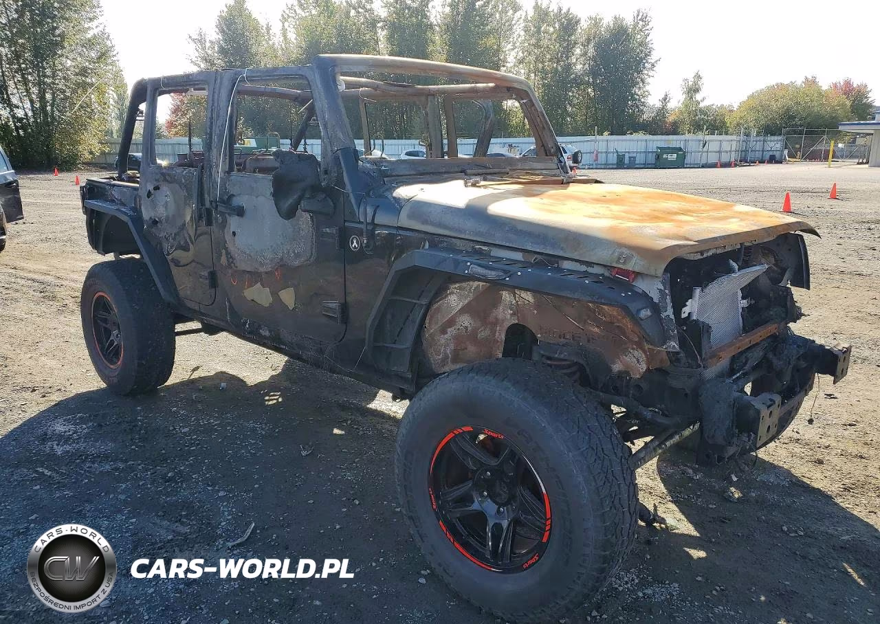 2012 Jeep Wrangler Unlimited Sahara VIN:1C4BJWEG2CL216384 - 4