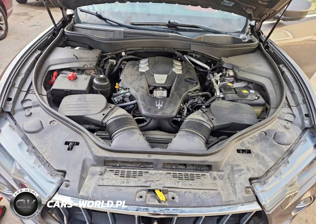 2022 Maserati Levante Sport VIN:ZN661XUS8HX222606 - 11