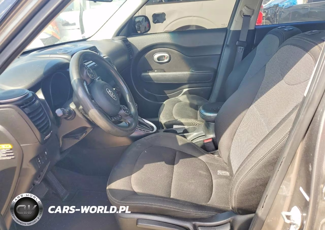 2018 Kia Soul + VIN:KNDJP3A56J7594176 - 7