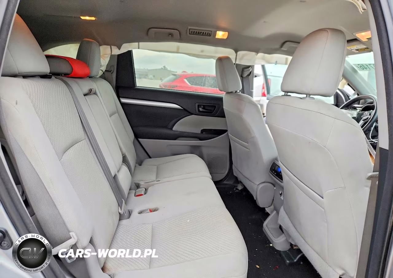 2016 Toyota Highlander Le VIN:5TDZKRFH0GS165816 - 11