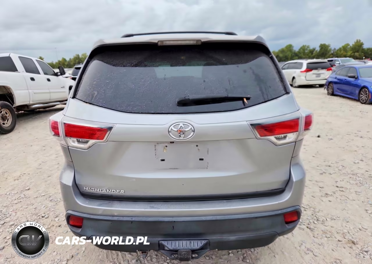 2016 Toyota Highlander Le VIN:5TDZKRFH0GS165816 - 6