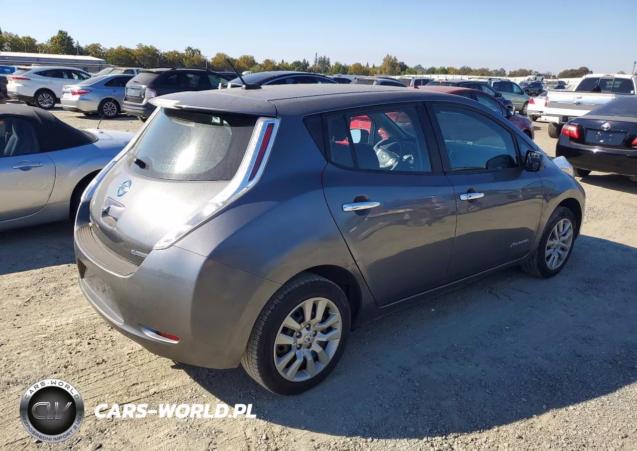 2017 Nissan Leaf S VIN:1N4BZ0CP9HC300305 - 3