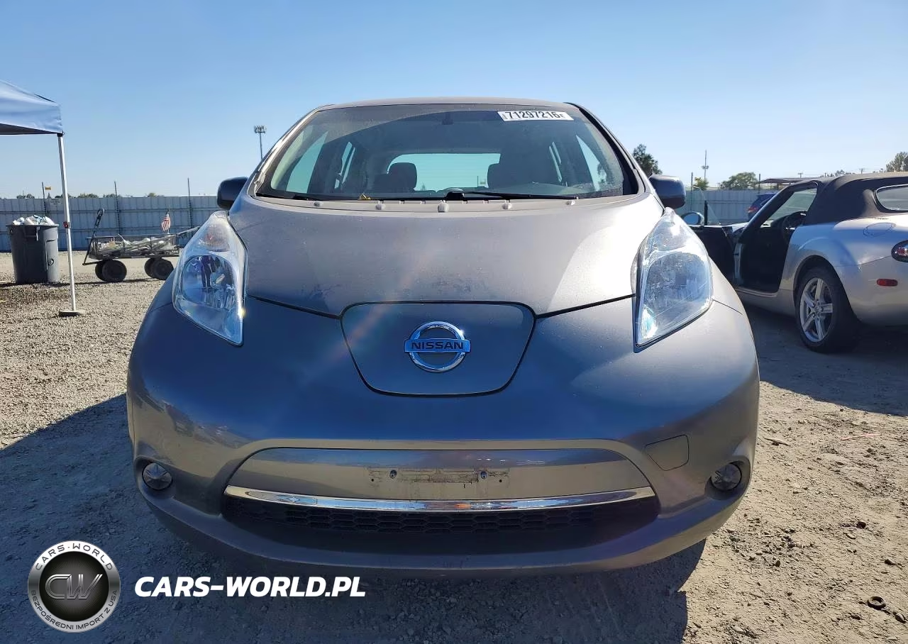 2017 Nissan Leaf S VIN:1N4BZ0CP9HC300305 - 5