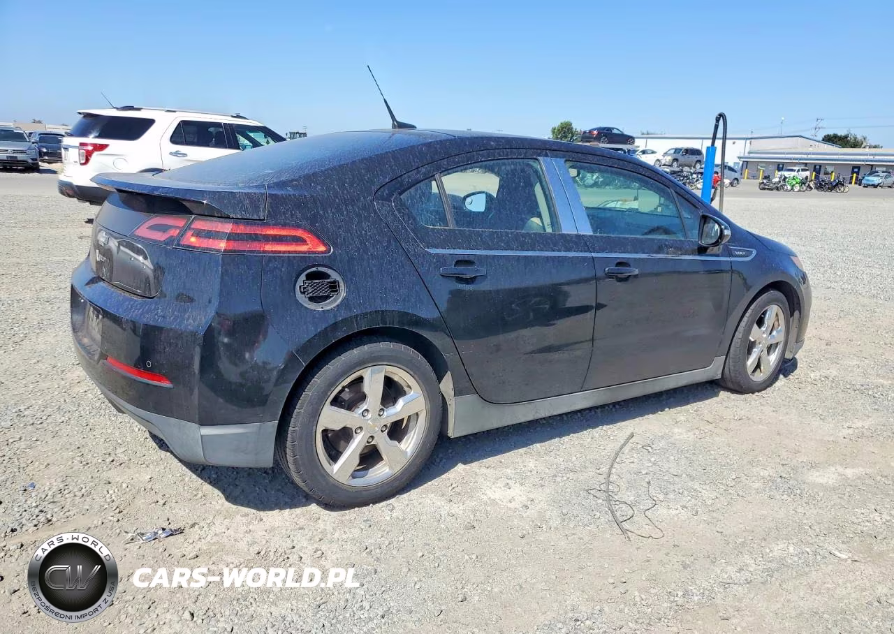 2011 Chevrolet Volt VIN:1G1RD6E48BU102869 - 3