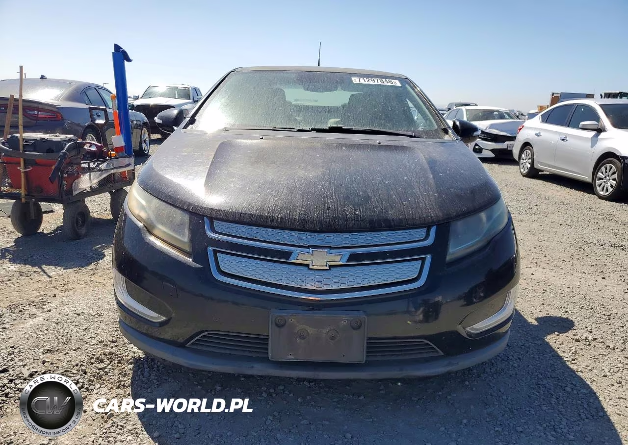 2011 Chevrolet Volt VIN:1G1RD6E48BU102869 - 5