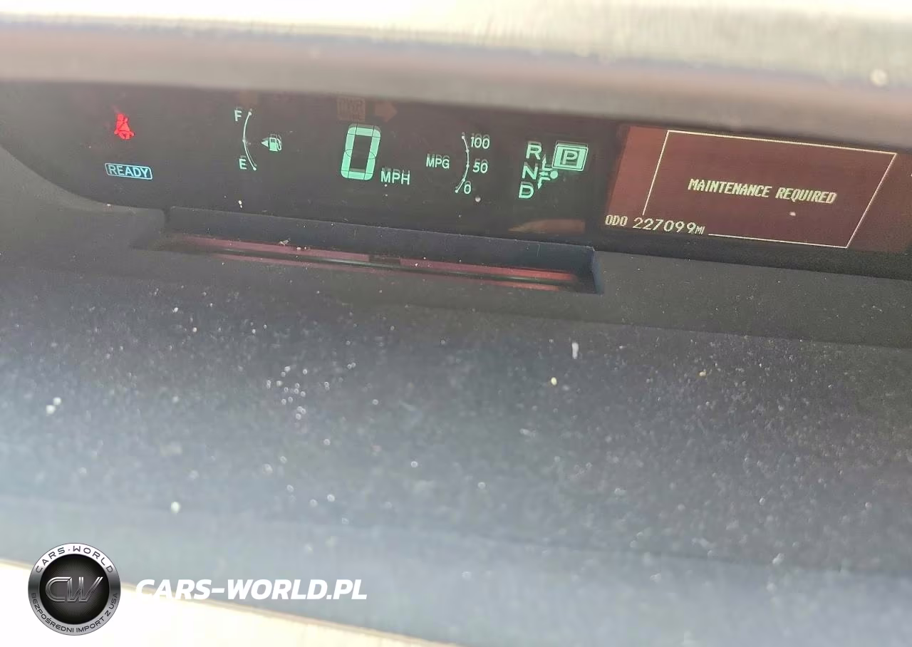 2015 Toyota Prius Two VIN:JTDKN3DU9F1942589 - 9