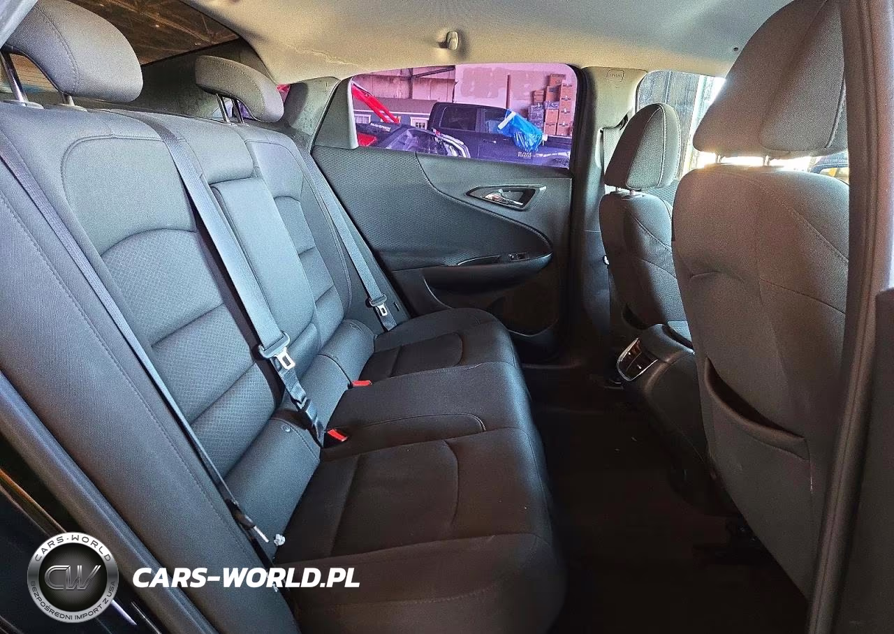 2018 Chevrolet Malibu Lt VIN:1G1ZD5ST5JF251023 - 10