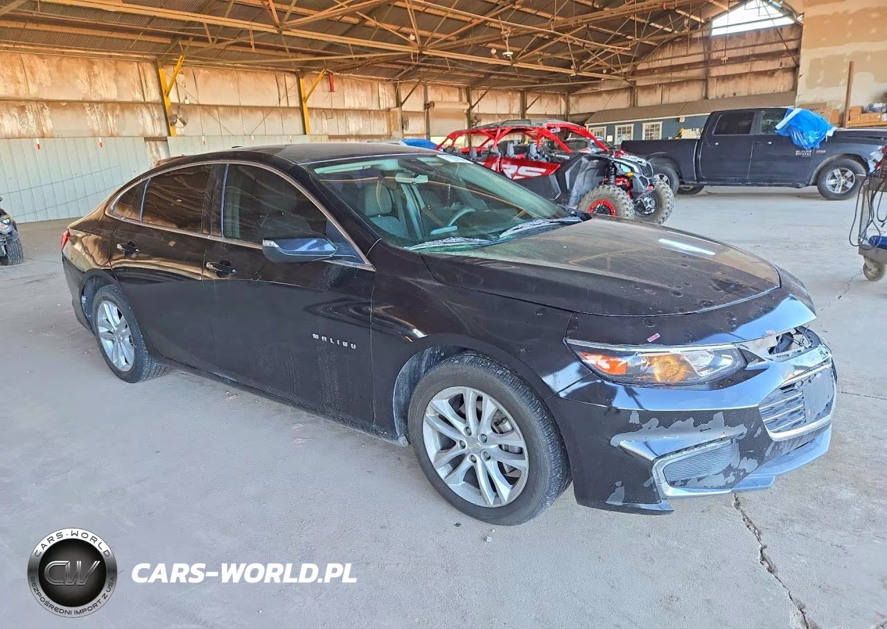 2018 Chevrolet Malibu Lt VIN:1G1ZD5ST5JF251023 - 4