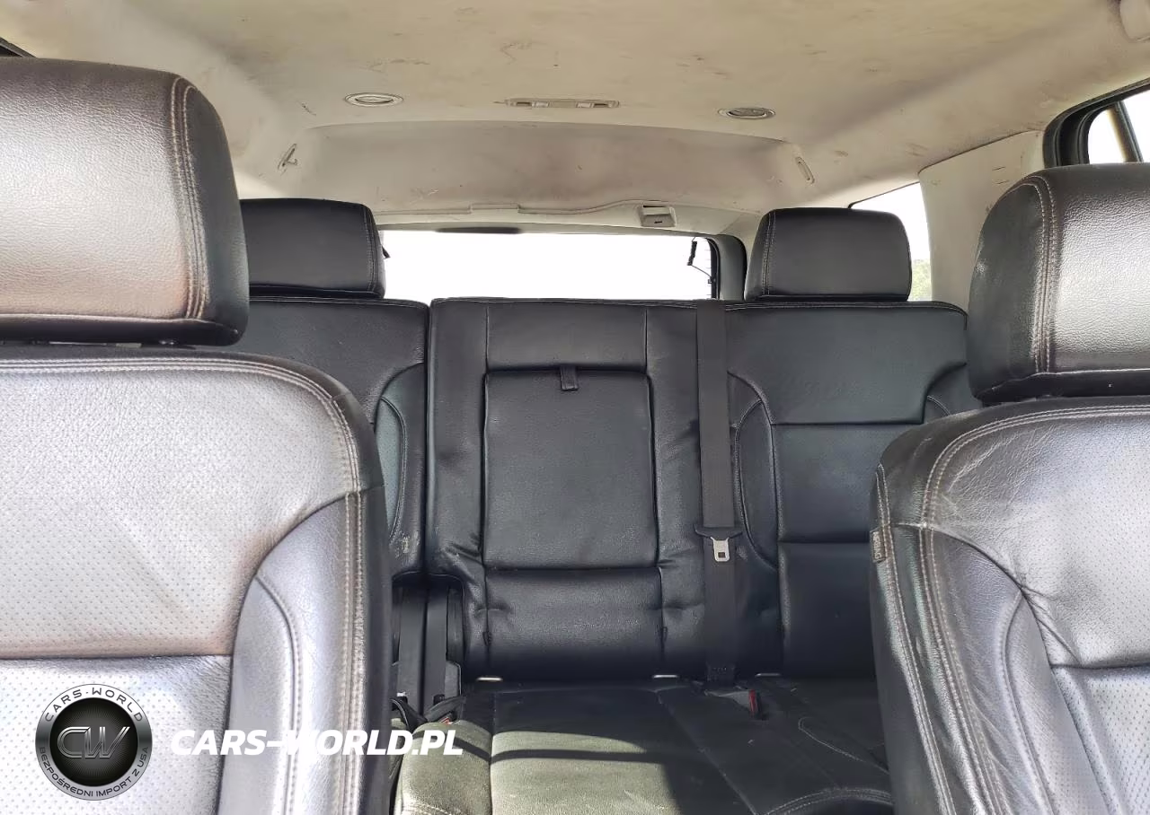 2019 Chevrolet Tahoe K1500 Ls VIN:1GNSKAKC8KR263049 - 10
