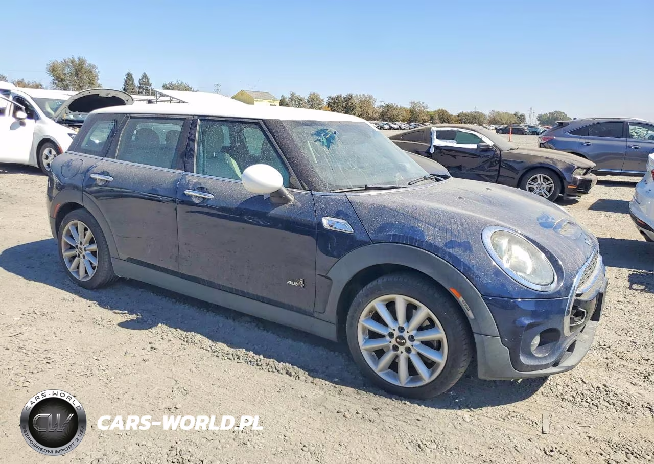 2017 Mini Cooper S Clubman All4 VIN:WMWLU5C54H2E82364 - 4