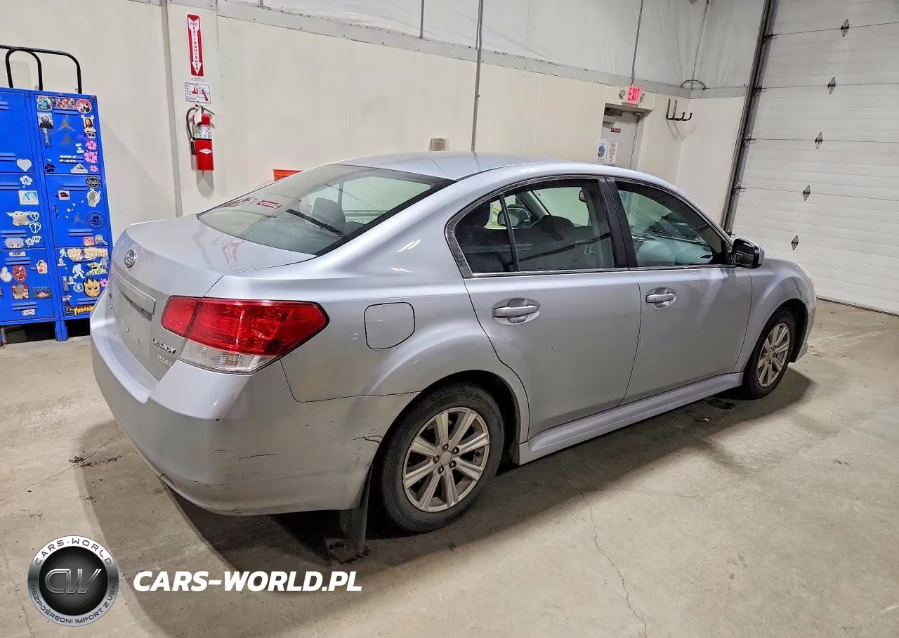 2012 Subaru Legacy 2.5I Premium VIN:4S3BMBG6XC3023565 - 3