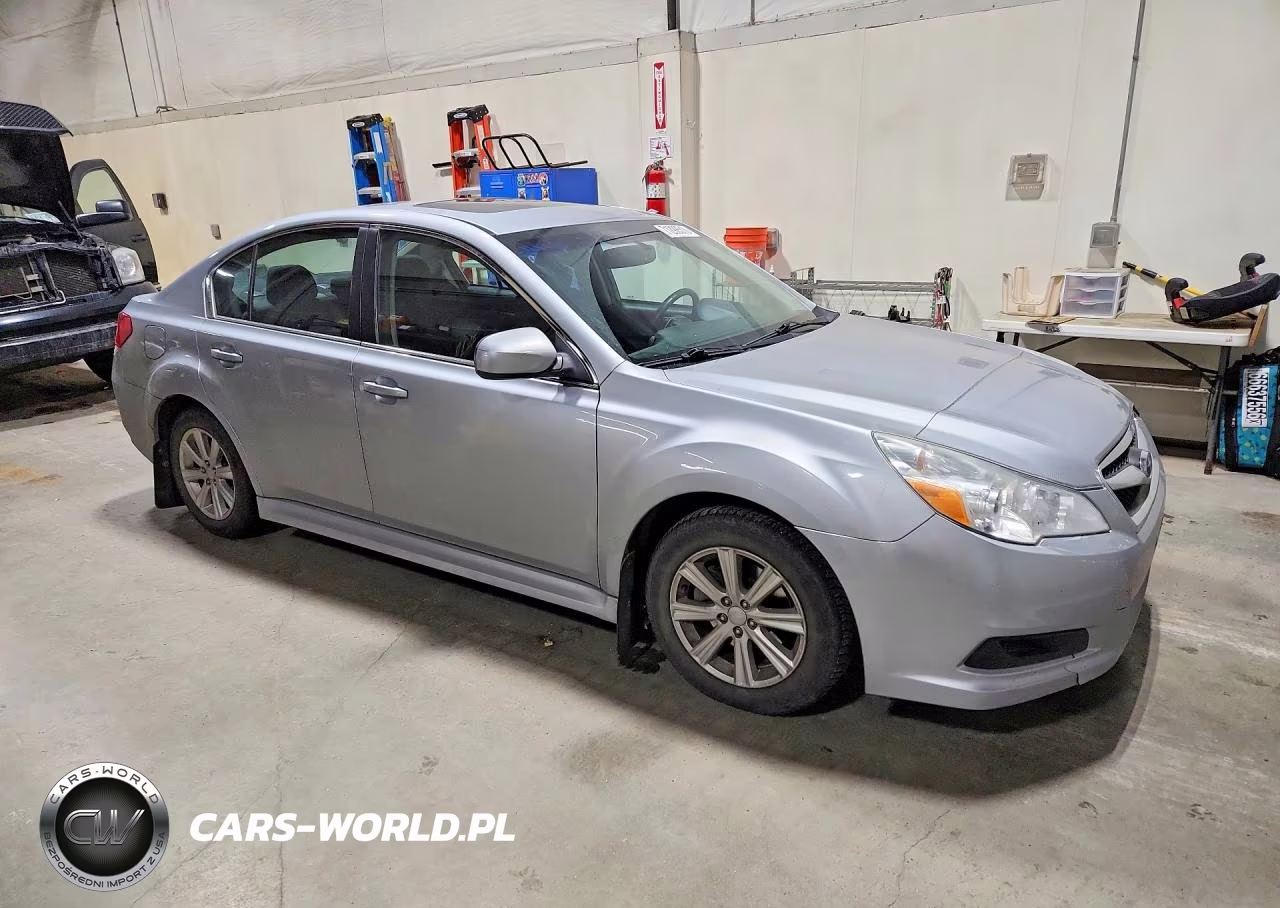 2012 Subaru Legacy 2.5I Premium VIN:4S3BMBG6XC3023565 - 4