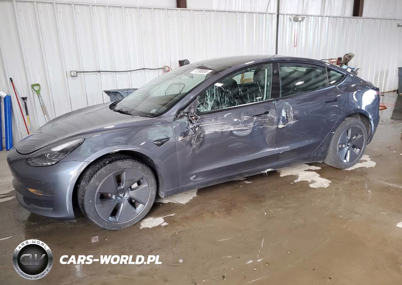 2023 Tesla Model 3 – zdjęcie 1 z 13