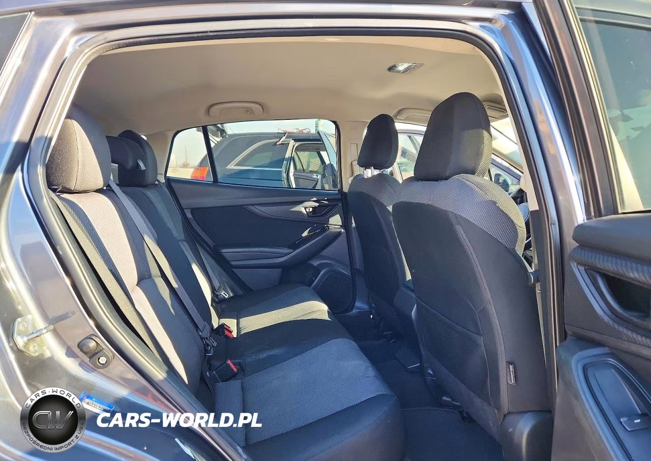 2018 Subaru Impreza Premium Plus VIN:4S3GTAD67J3732801 - 11