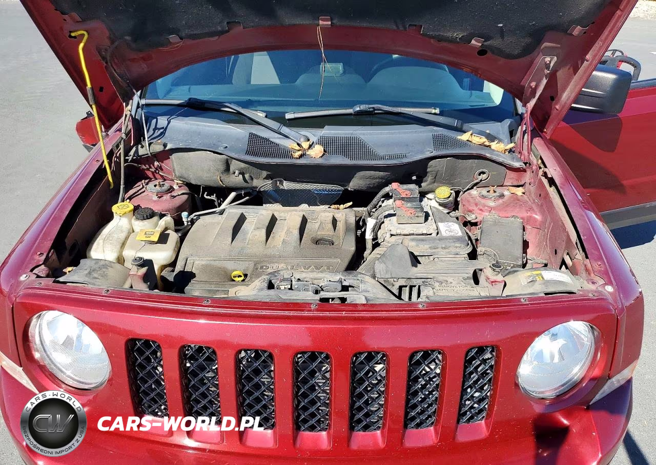 2016 Jeep Patriot Latitude VIN:1C4NJRFB8GD580620 - 12