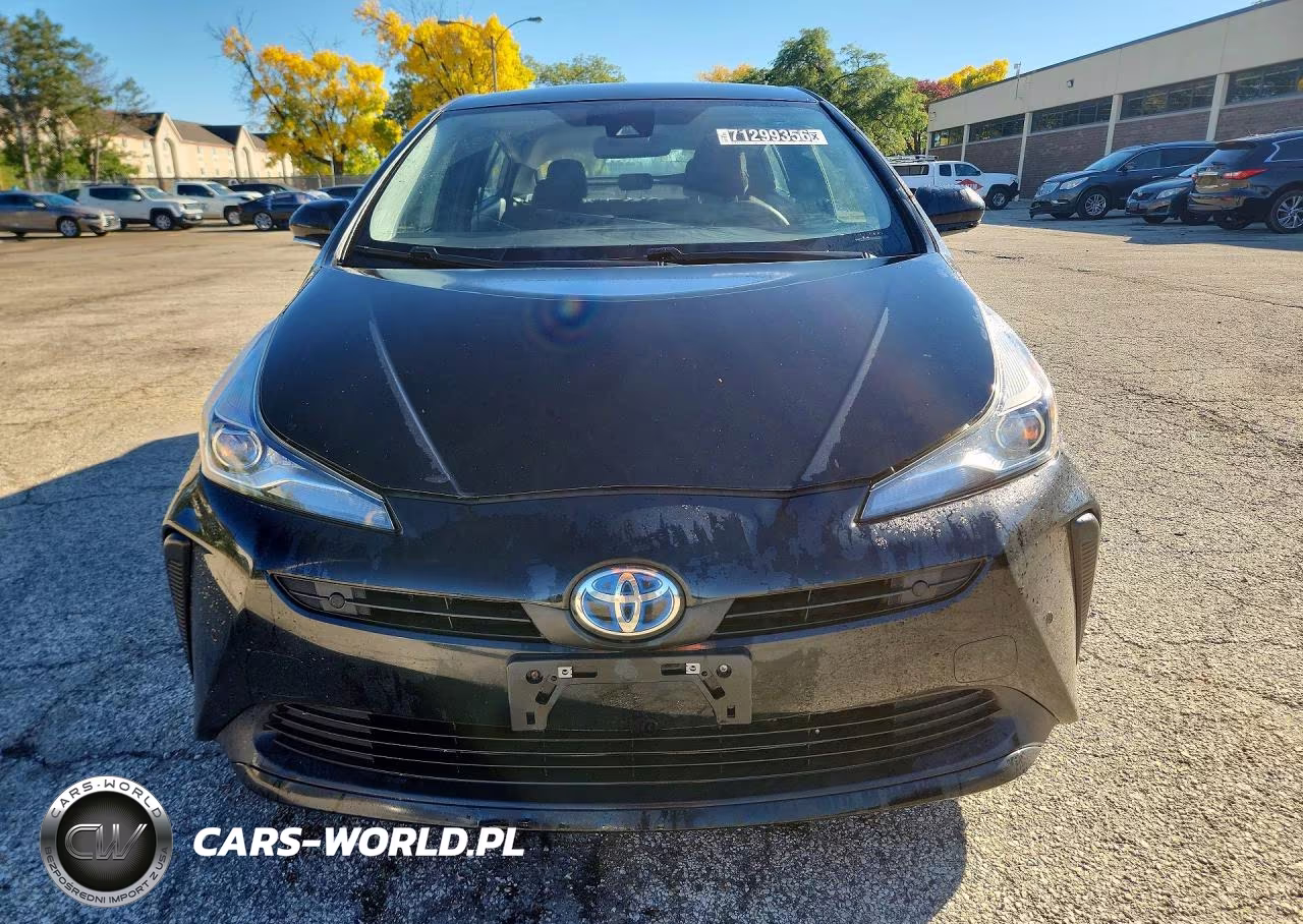 2022 Toyota Prius Le VIN:JTDKAMFUXN3182965 - 5