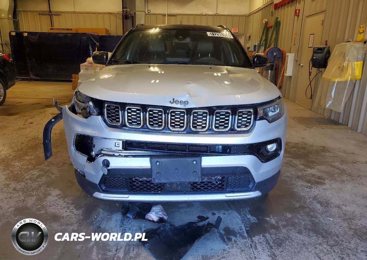 2025 Jeep Compass Limited VIN:3C4NJDCNXST584639 - 5