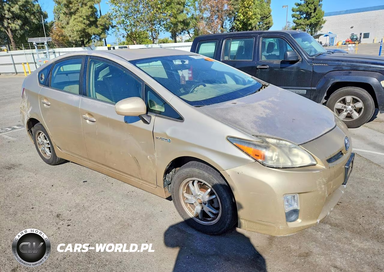 2010 Toyota Prius Ii VIN:JTDKN3DU7A1303670 - 4