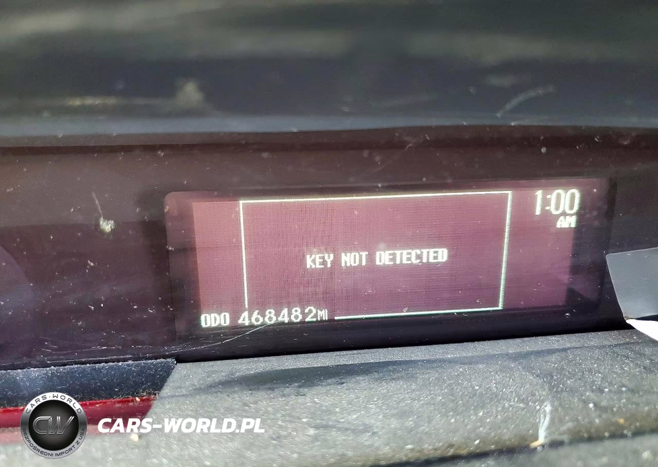 2013 Toyota Prius Two VIN:JTDKN3DU8D1624511 - 9