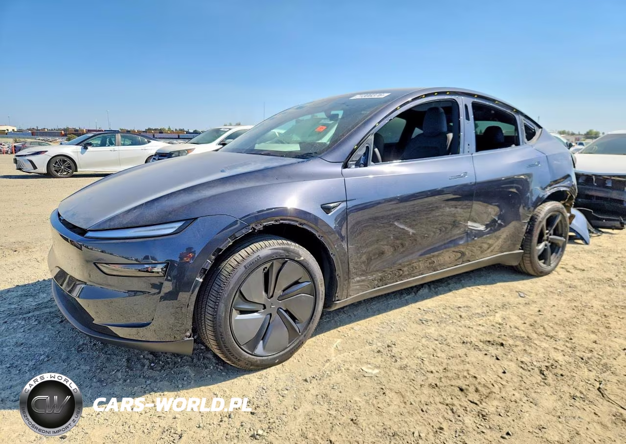 2026 Tesla Model Y – zdjęcie 1 z 13