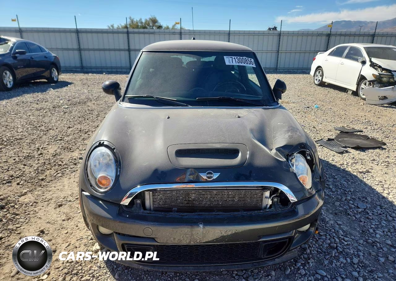 2011 Mini Cooper S VIN:WMWSV3C50BTY11377 - 5