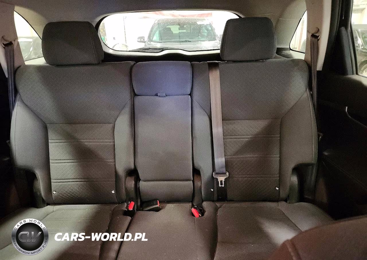 2017 Kia Sorento Lx VIN:5XYPGDA31HG263808 - 10