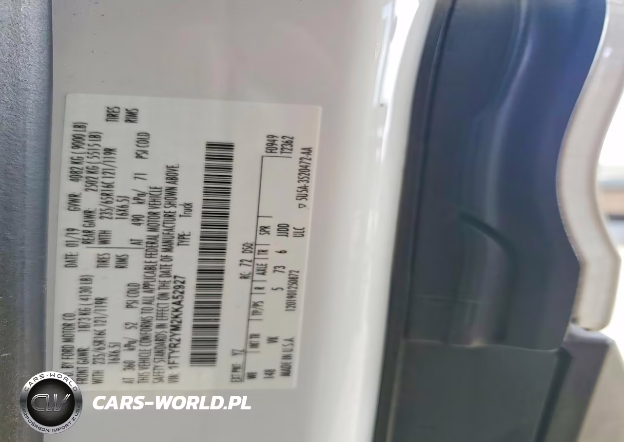 2019 Ford Transit T-250 VIN:1FTYR2YM2KKA52927 - 13
