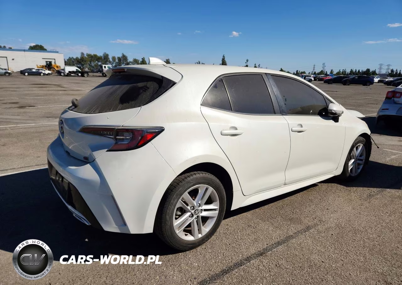 2019 Toyota Corolla Hatchback Se VIN:JTNK4RBE3K3057090 - 3
