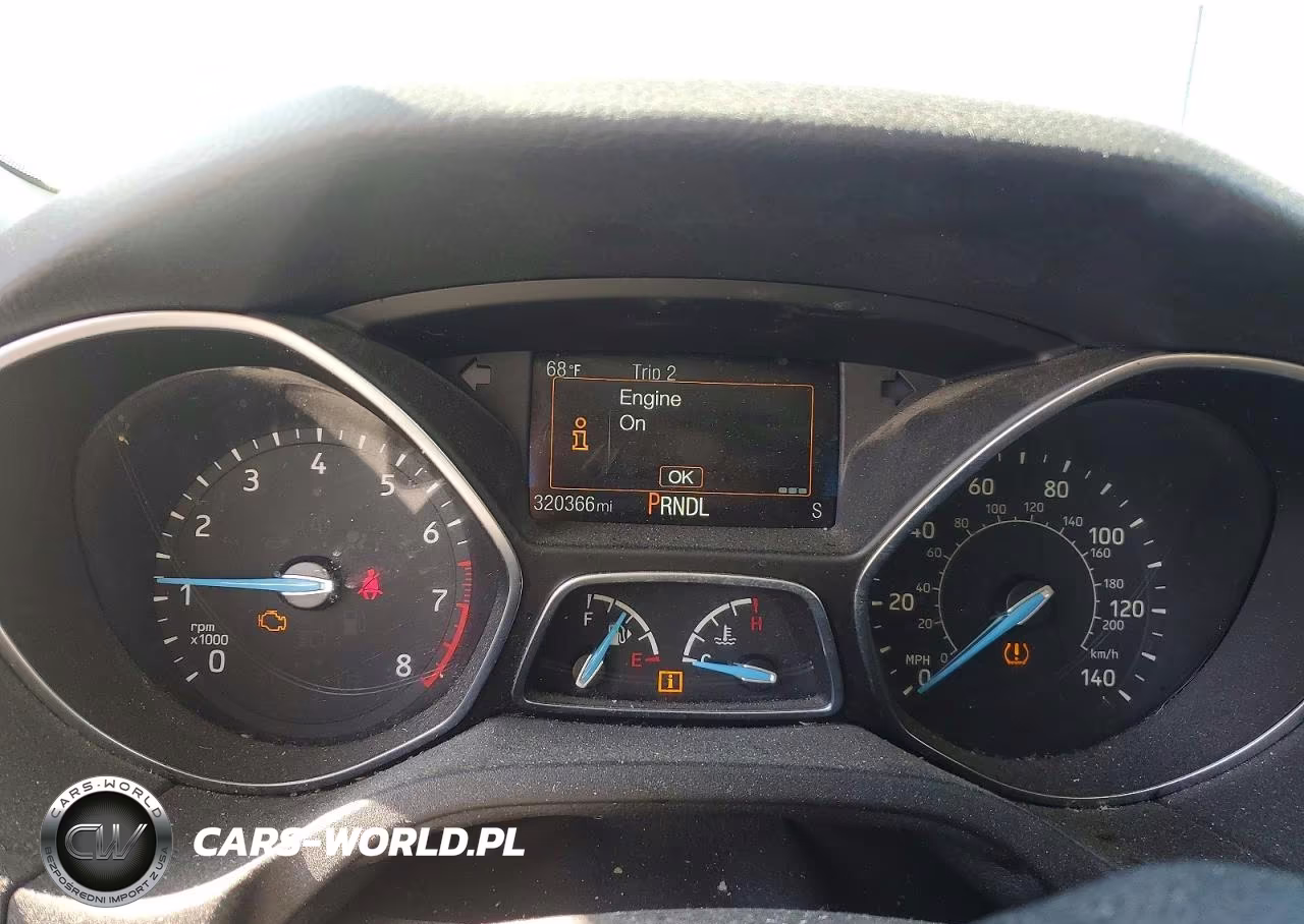 2018 Ford Focus Se VIN:1FADP3K20JL331227 - 9