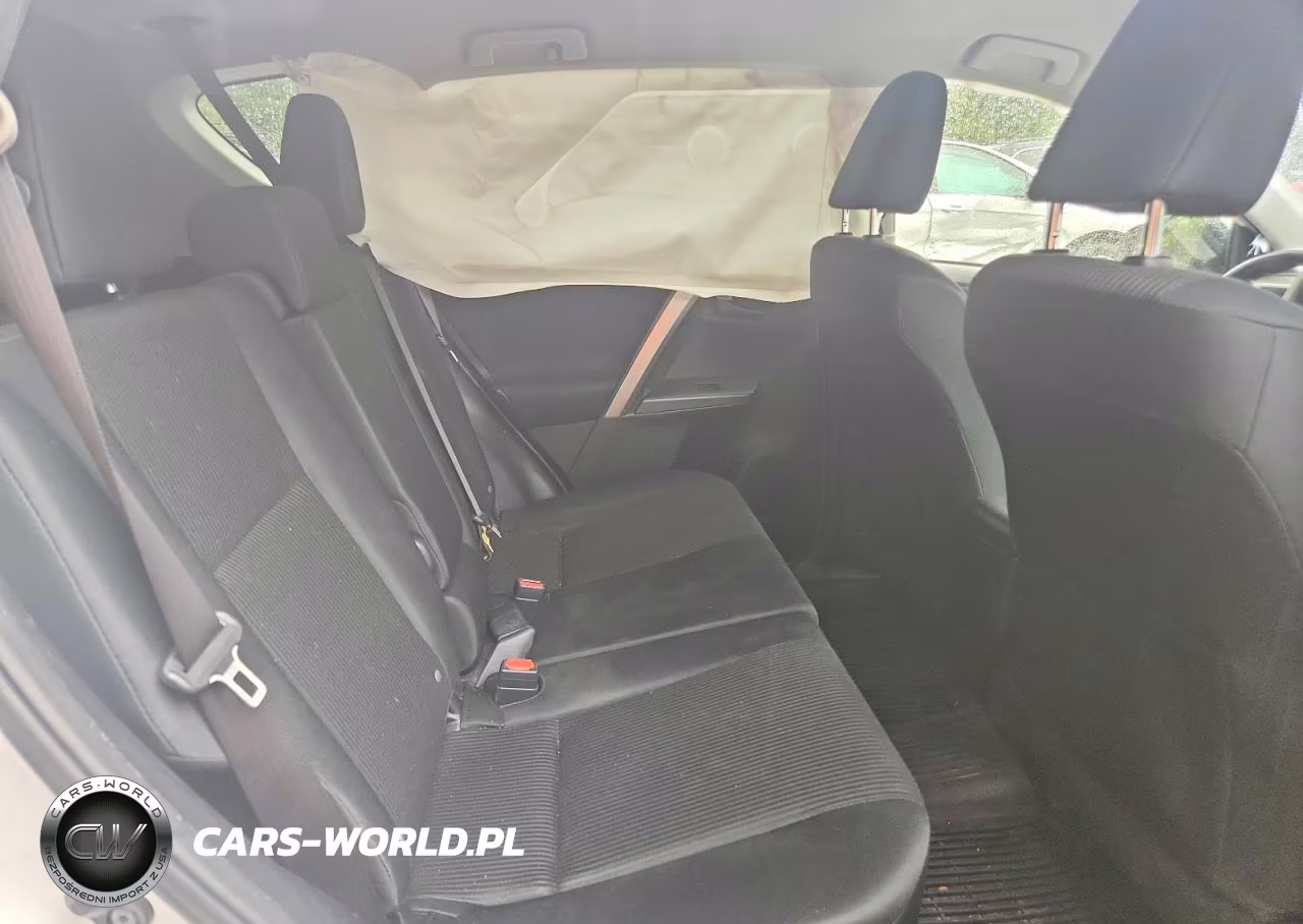2018 Toyota Rav4 Le VIN:JTMBFREV4JJ249512 - 11