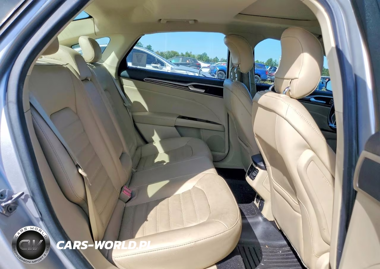 2013 Ford Fusion Se Hybrid VIN:3FA6P0LU4DR123185 - 10