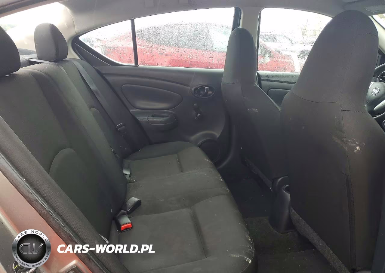 2016 Nissan Versa 1.6 S Plus VIN:3N1CN7AP0GL868521 - 10