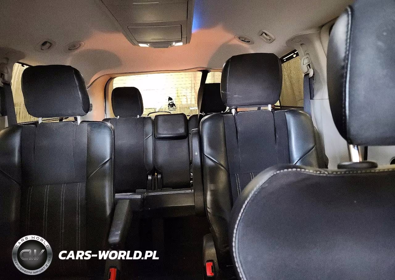2014 Chrysler Town & Country Touring L VIN:2C4RC1CG9ER455553 - 10